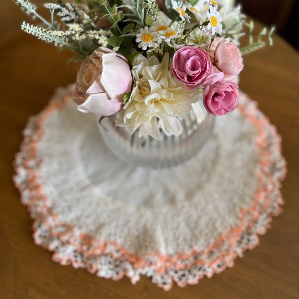 VNTG Cottagecore Shabby Chic Round Doily Peach White Crochet Layered Edge Trim